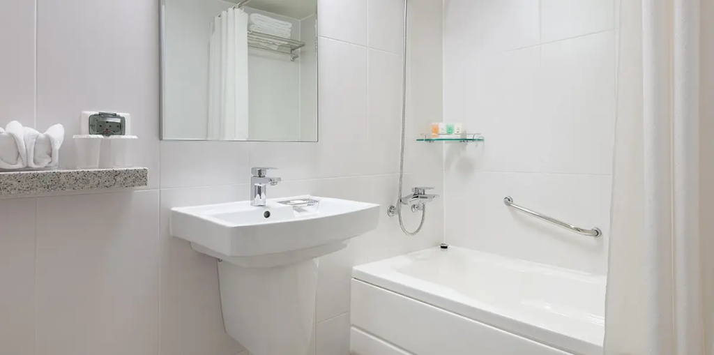 Metro Hotel - Chambres