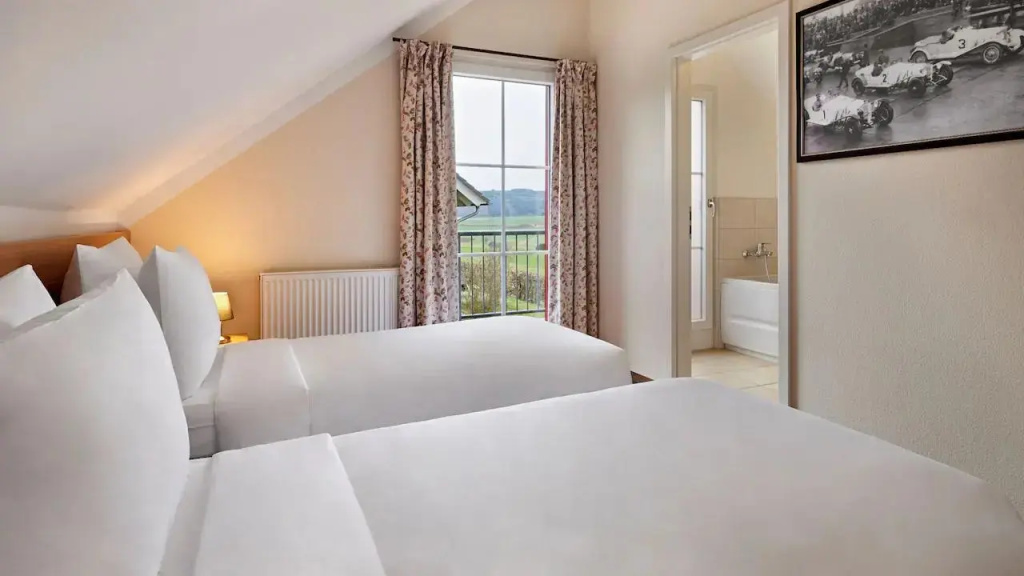 3 Bedrooms Villa