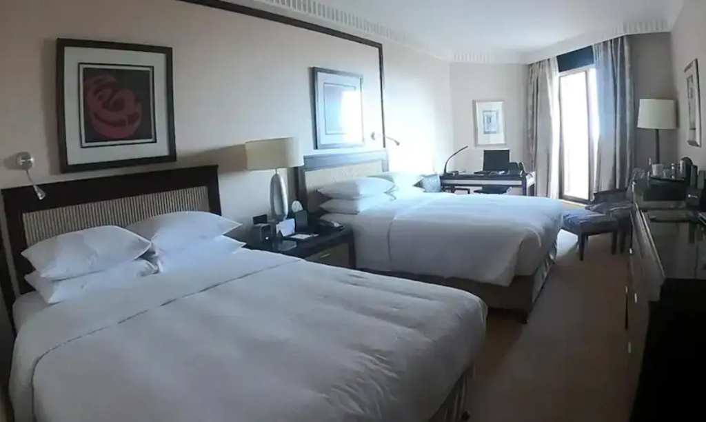 Premium Double room (twin beds)