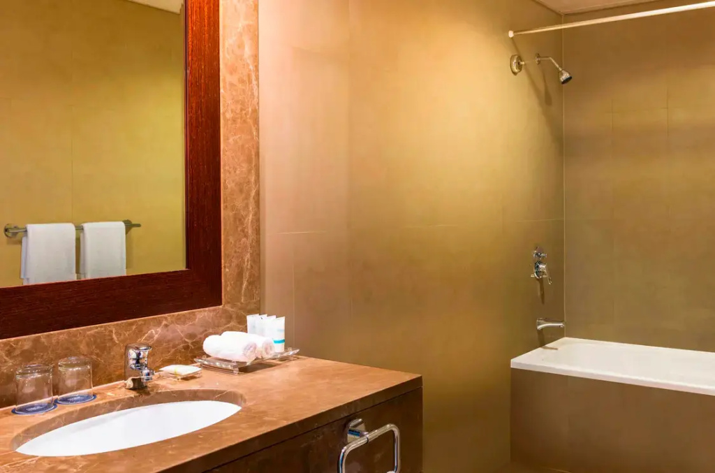 Four Points by Sheraton Sheikh Zayed Road Hotel - Chambres