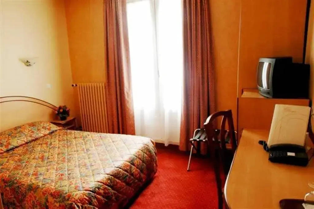 Hôtel Terminus Montparnasse 44