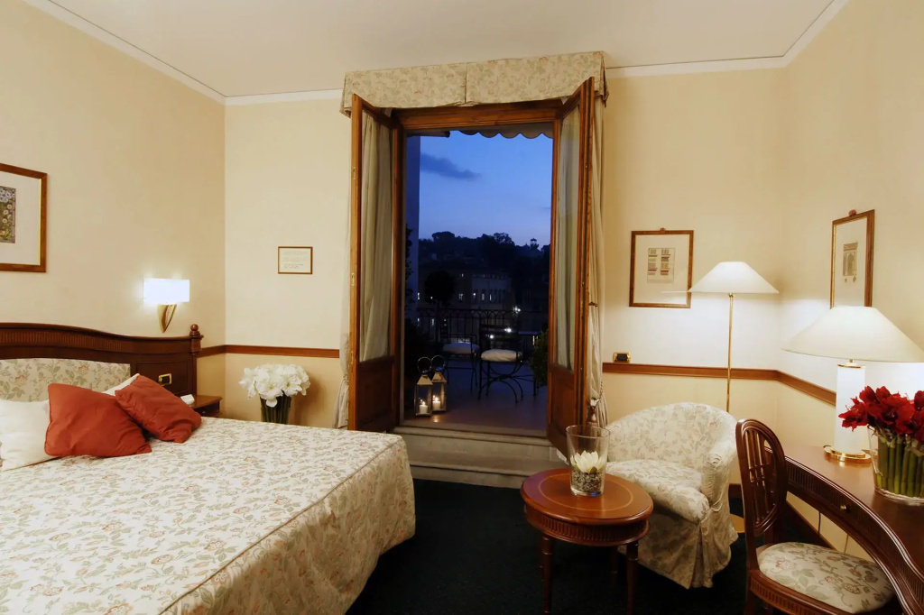Standard Double room with view (full double bed)