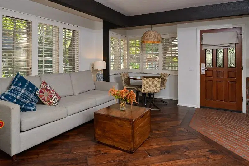 No. 3 Double Cottage (full double bed)