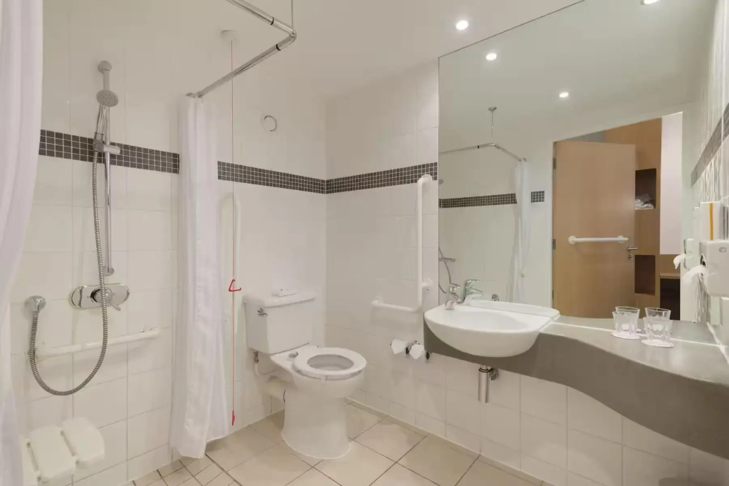 Ramada by Wyndham Wakefield - Chambres