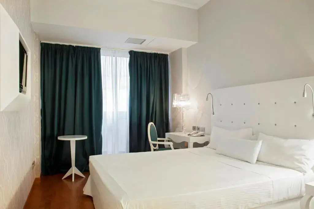 Sina De la Ville Hotel - Chambres