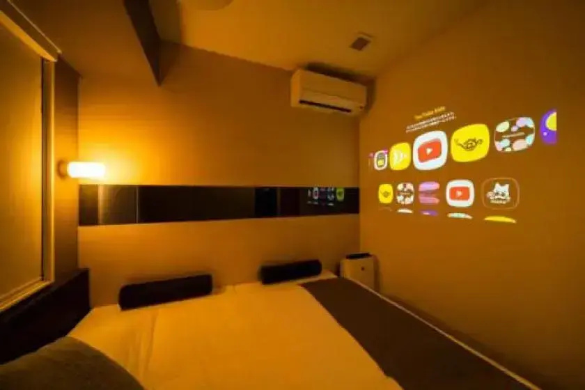 Theater Double room (full double bed)