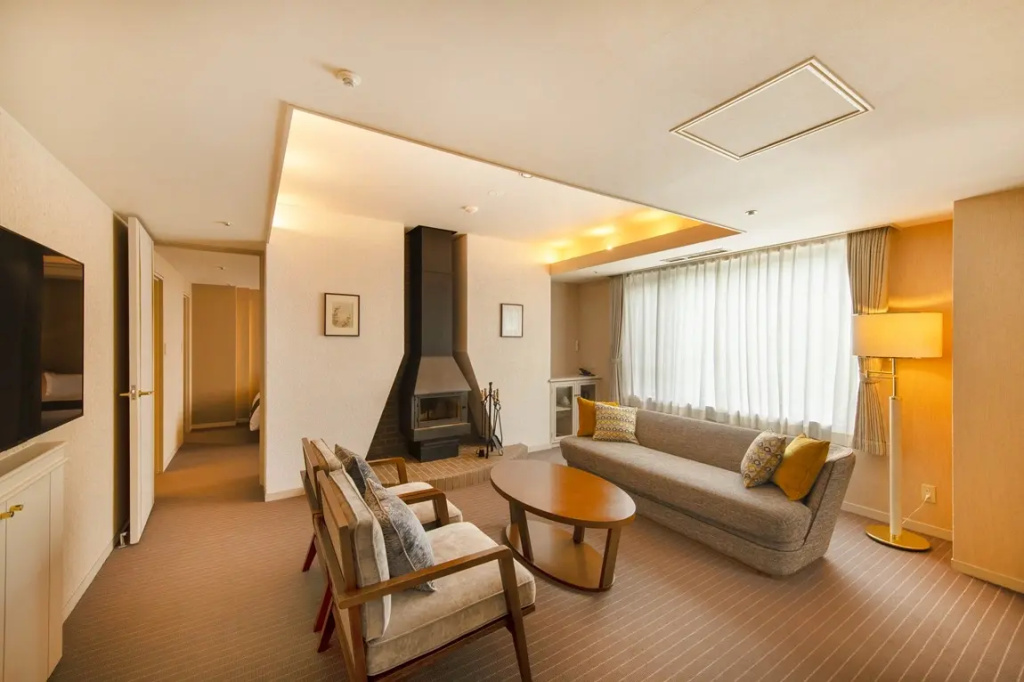 South Suite