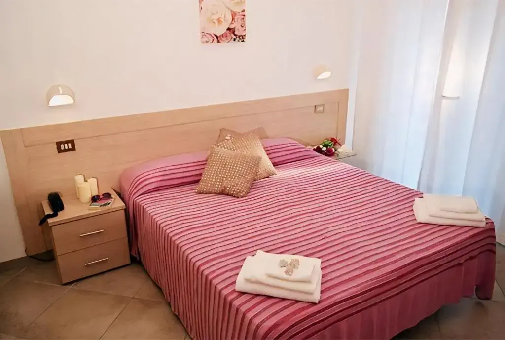Classic Quadruple room