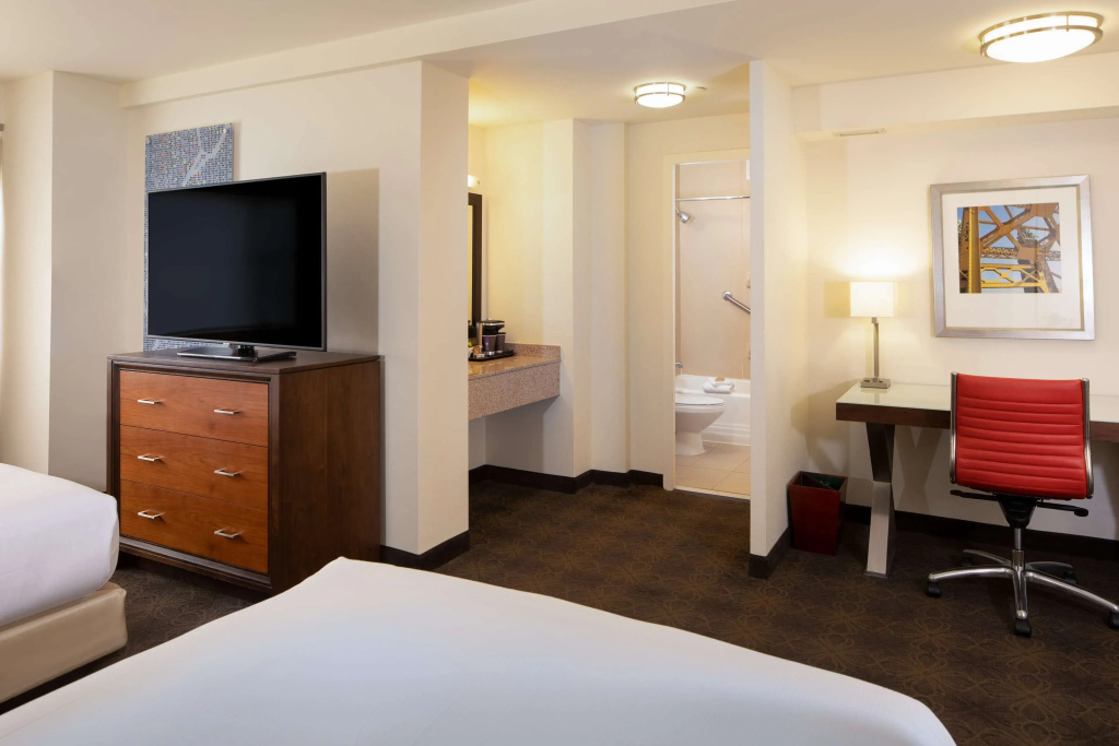 DoubleTree by Hilton Hotel & Suites Pittsburgh Downtown - Chambres