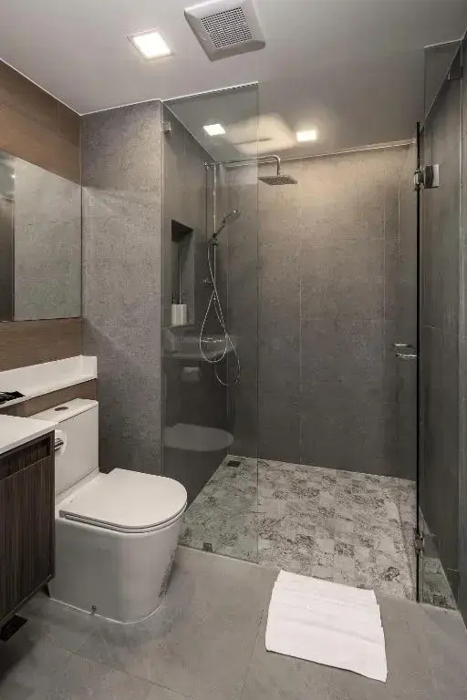 Люкс с 2 комнатами в The Proud Karon Beach Phuket Trademark Collection By Wyndham
