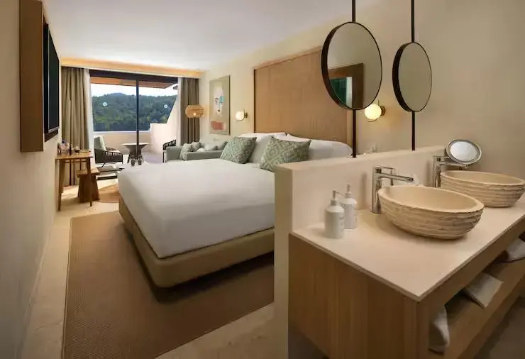 Cala San Miguel Hotel Ibiza, Curio Collection by Hilton - Chambres