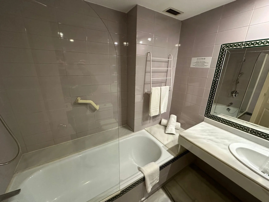 Hospedium Apartamentos Simon Verde Apartment Hotel - Chambres