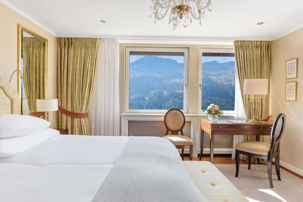 Superior Double room Lake View (full double bed)