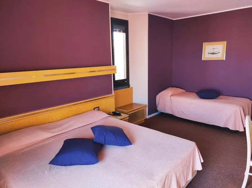 Triple room with sea view
