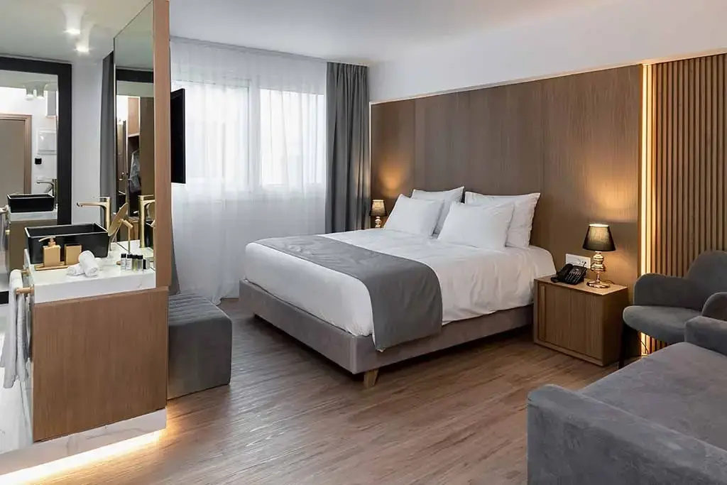 Elia Ermou Athens Hotel Room Type - Classic Double room full double bed