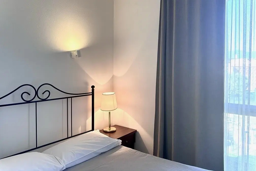 3 Bedrooms Apartment