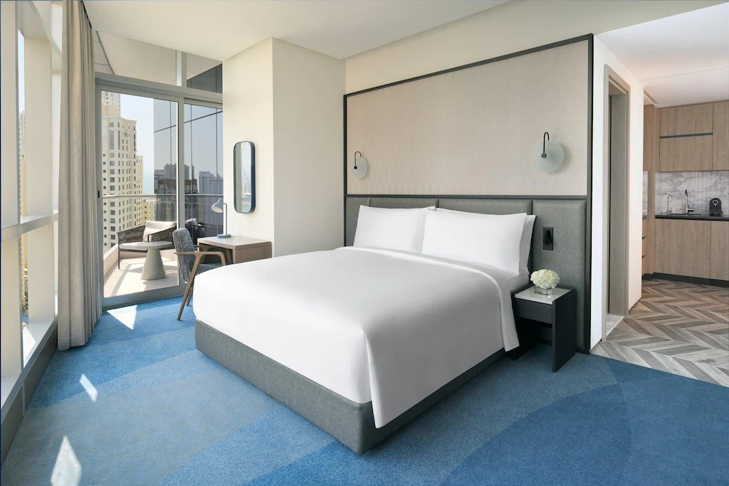 Double Studio with balcony and with Marina view (full double bed)