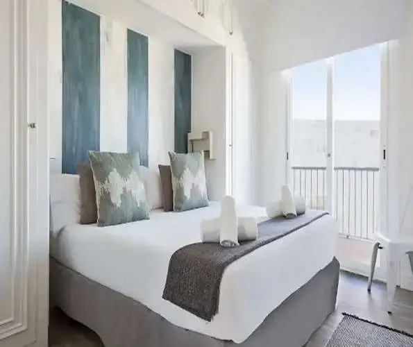 2 Bedrooms Panoramic Penthouse beachfront