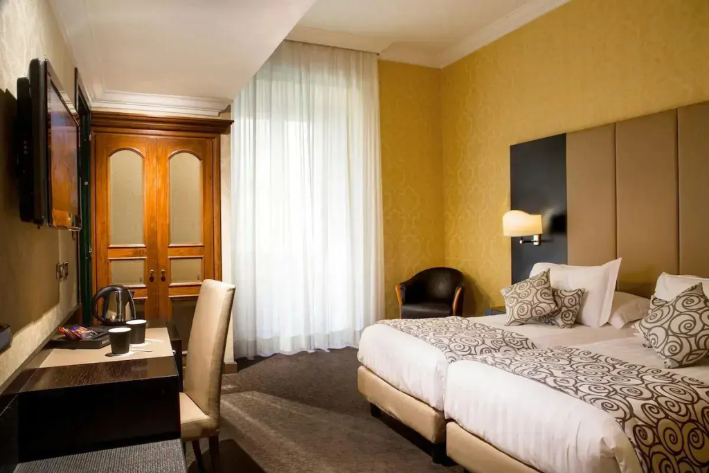 Savoy Hotel - Général