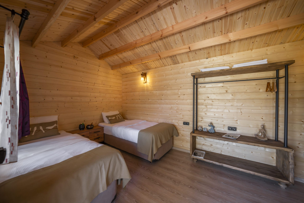Double Woody (twin beds)