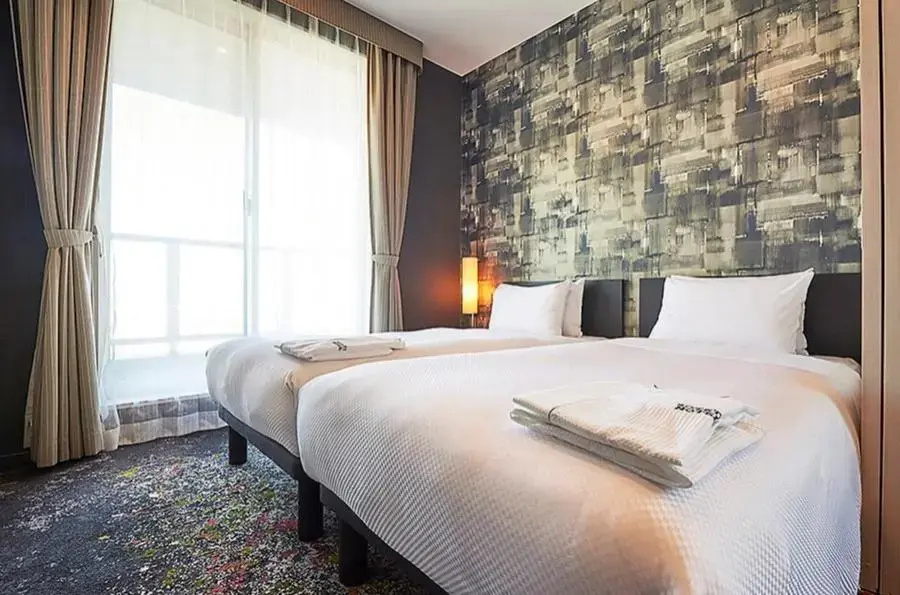 Standard Double Suite (twin beds)