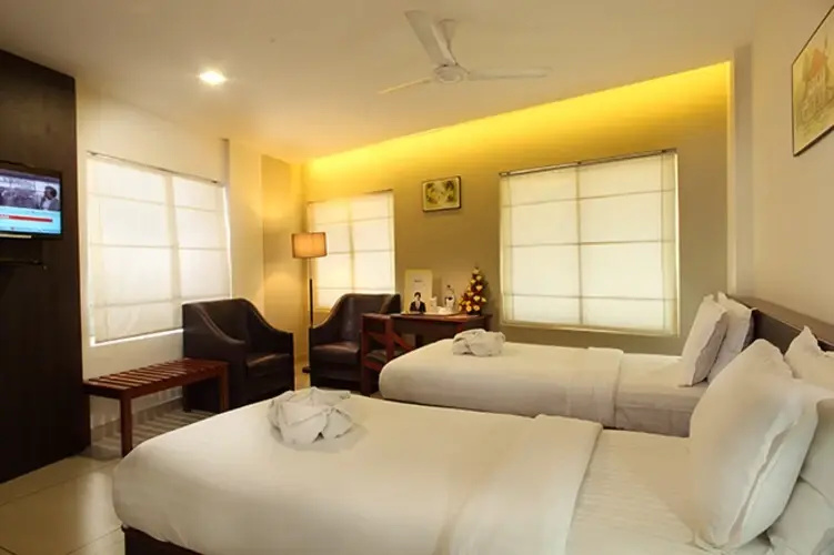 Executive A/C Double room (full double bed)