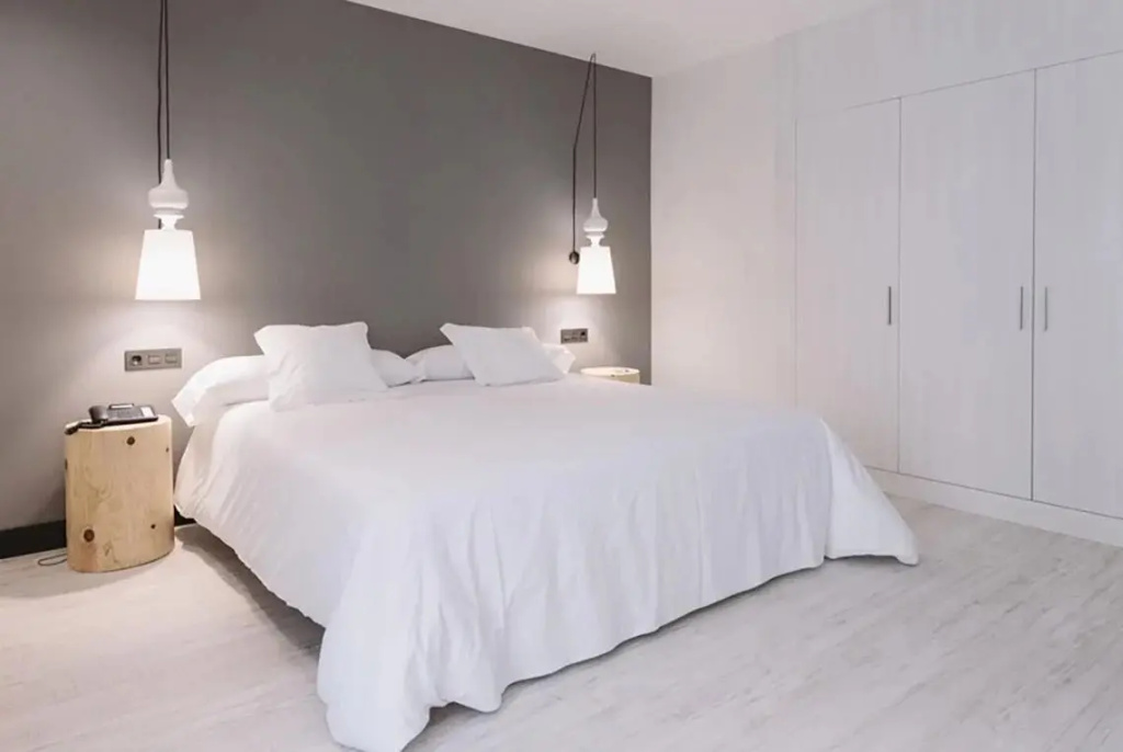 Superior Double room (full double bed)