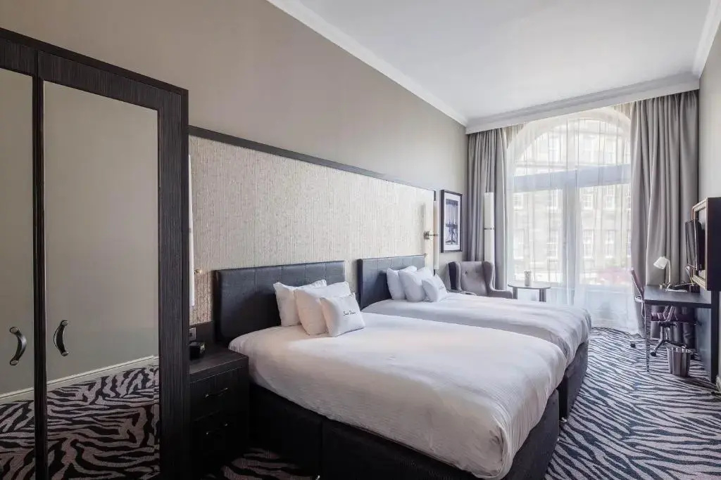 DoubleTree by Hilton Edinburgh City Centre - Chambres