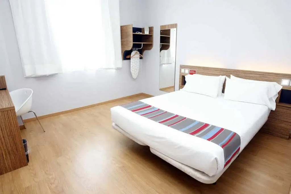Travelodge Barcelona Fira Hotel - Chambres
