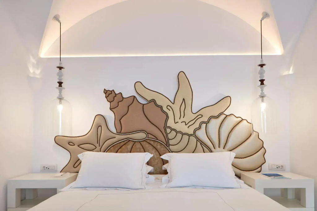 Deluxe Suite with Caldera sea view