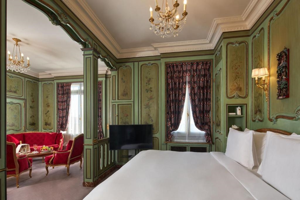 Baverez Terrace Eiffel Tower Double Suite (twin beds)