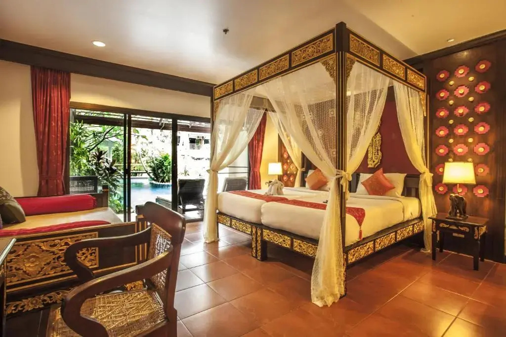 Двухместный номер Deluxe с балконом двуспальная кровать в Kata Palm Resort