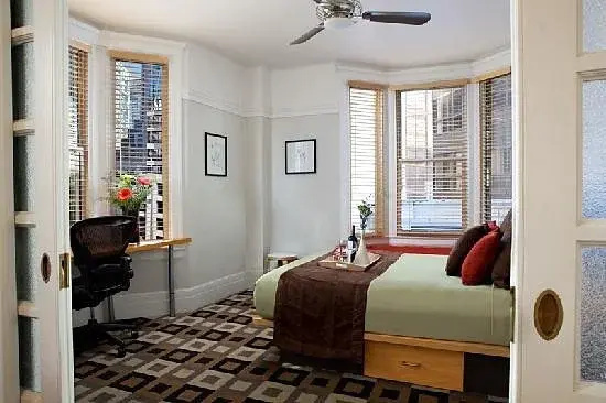 Executive Double Suite (full double bed)