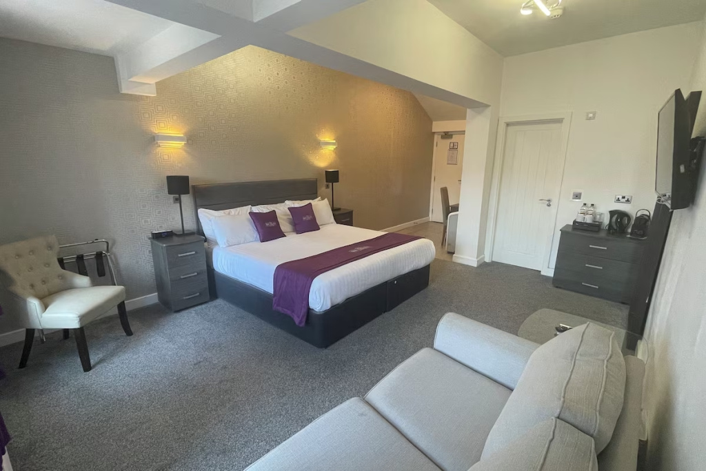 Premier Double Family room (full double bed)