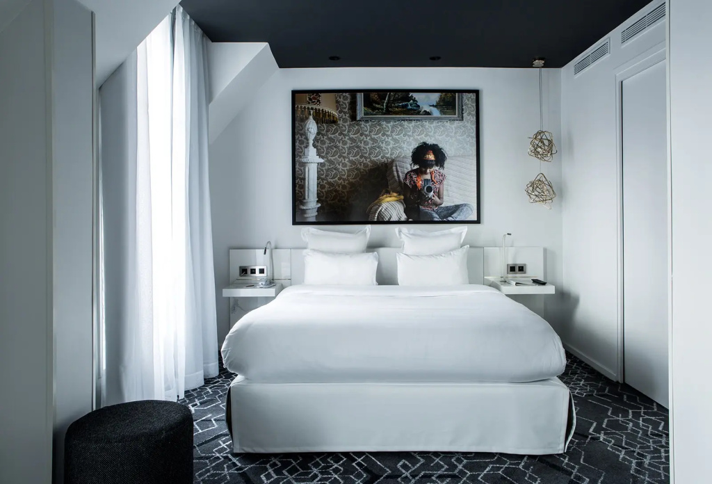 Le General Hotel 53