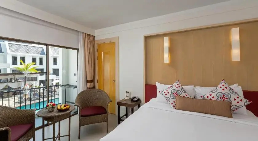 Sawaddi Patong Resort & Spa by Tolani - Chambres