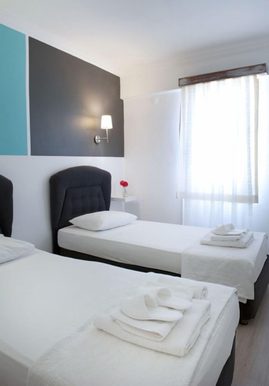 Economy Double room (twin beds)