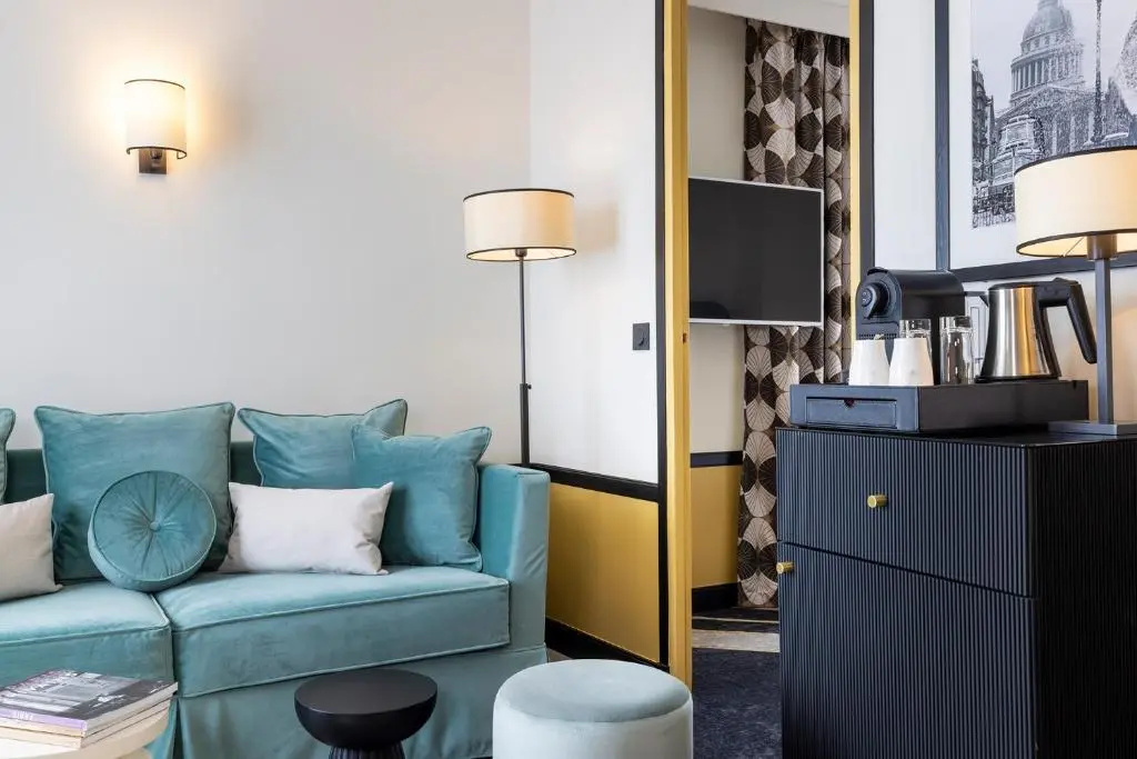Hotel Aiglon 68