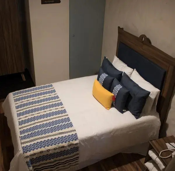 Standard Double room (full double bed)
