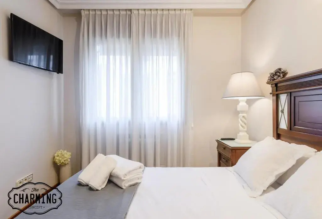 Double Apartment (full double bed)