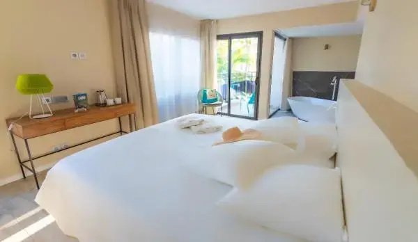 Superior with bathtub Double room (twin beds)