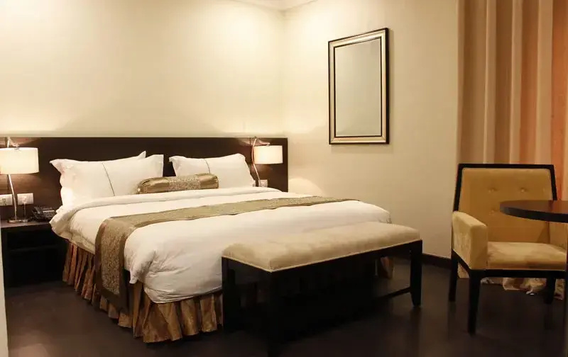 Deluxe Double room (full double bed)