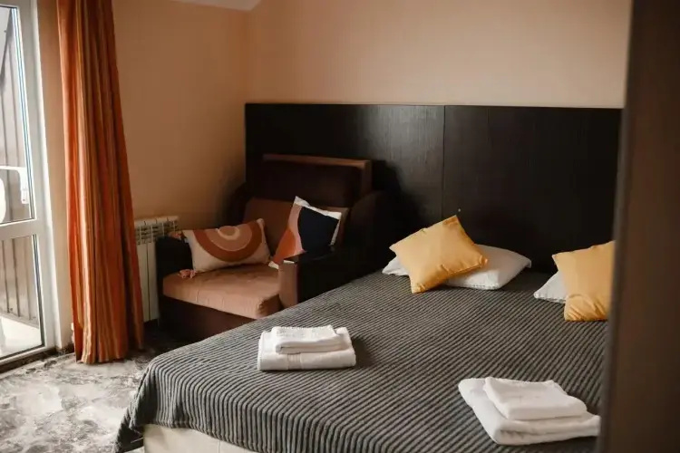 Standard Triple room with sea view