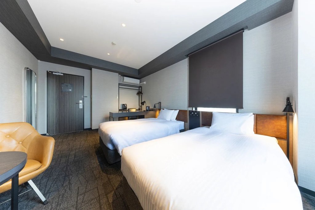 Double Suite (twin beds)