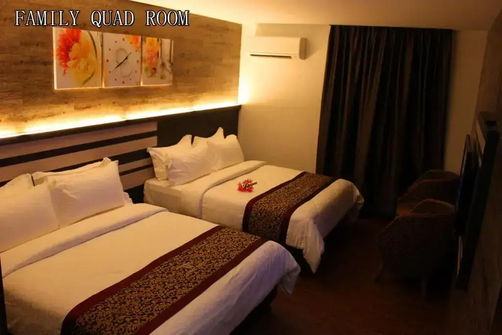 Family Quadruple room