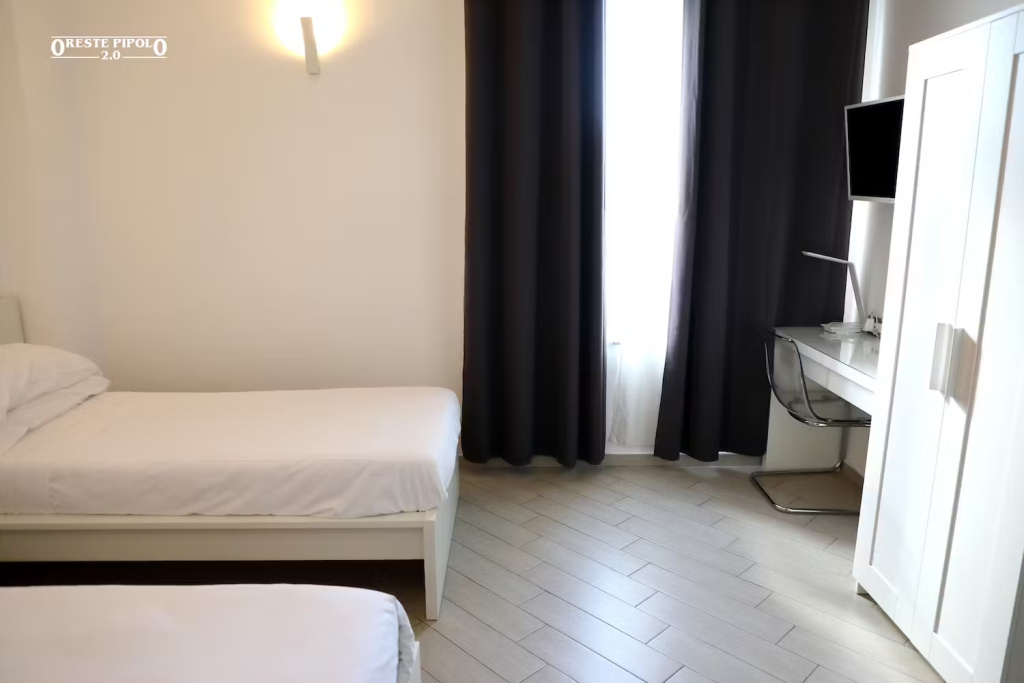 Double room (twin beds)
