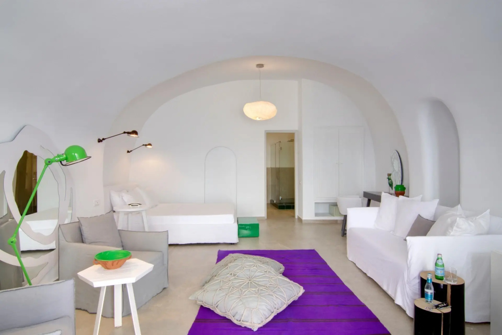 Pure Double Suite (full double bed)