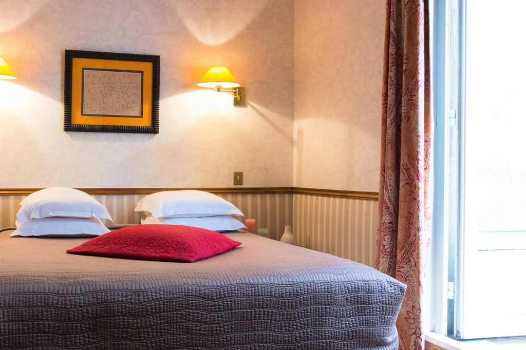 Superior Double room (full double bed)