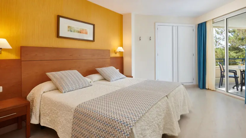 Hipotels Bahía Grande Aparthotel - Chambres