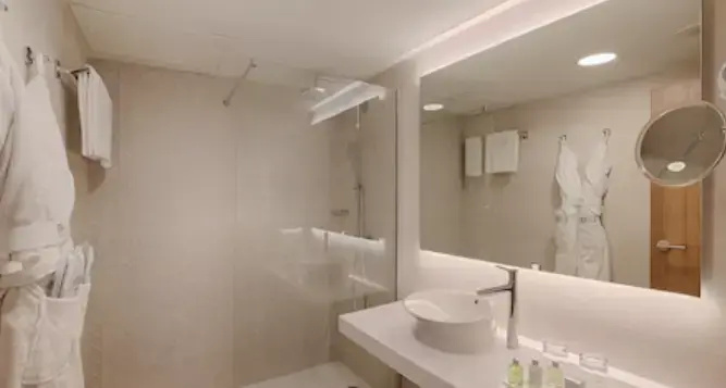 NH Nice - Chambres